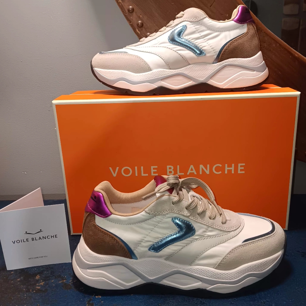 Voile Blanche White Cream Sneakers With Blue, Brown & Purple Accents